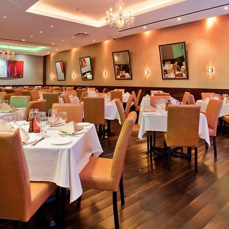 Hilton Garden Inn New York Central Park South-Midtown West Ngoại thất bức ảnh