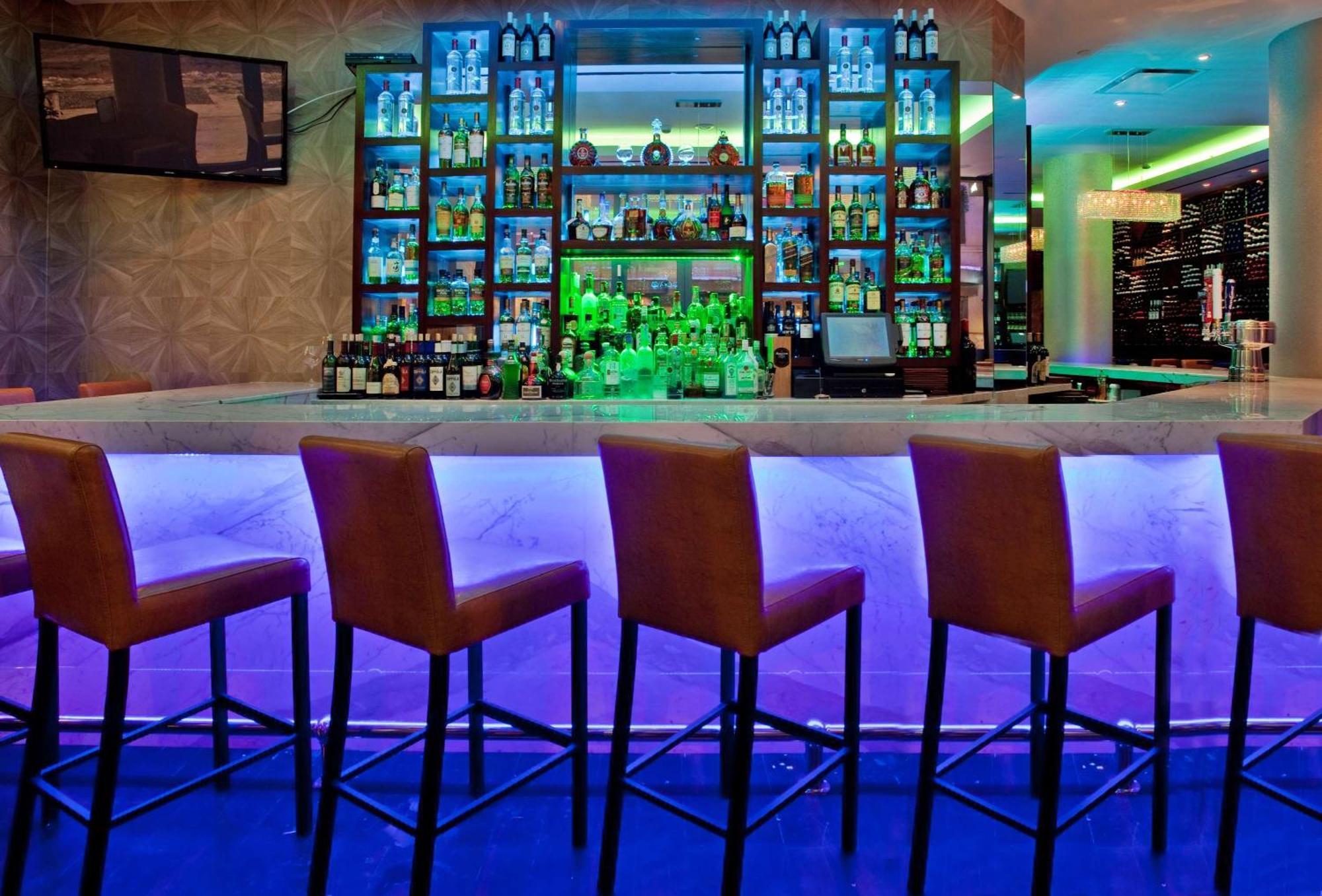 Hilton Garden Inn New York Central Park South-Midtown West Ngoại thất bức ảnh