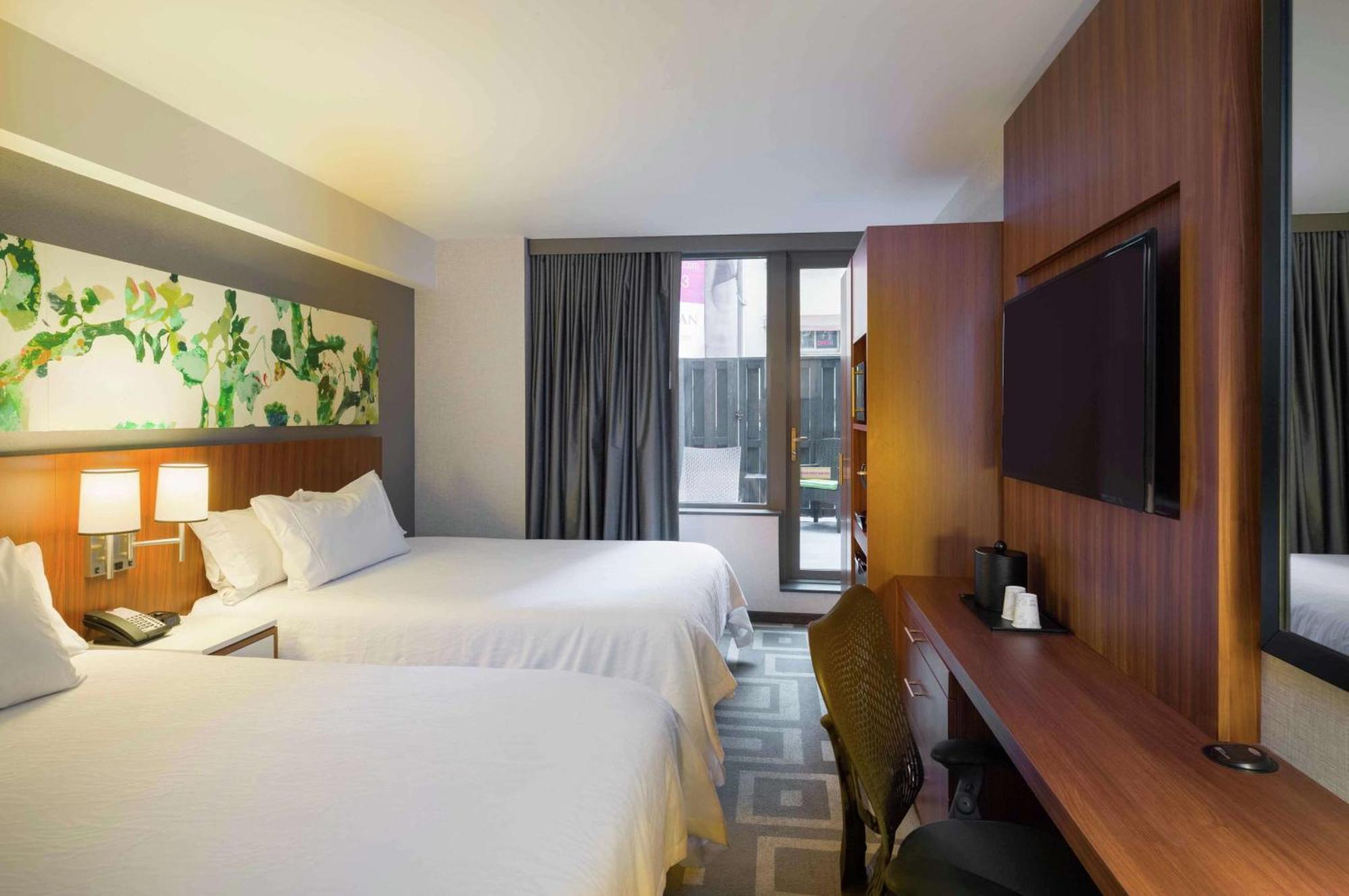 Hilton Garden Inn New York Central Park South-Midtown West Ngoại thất bức ảnh