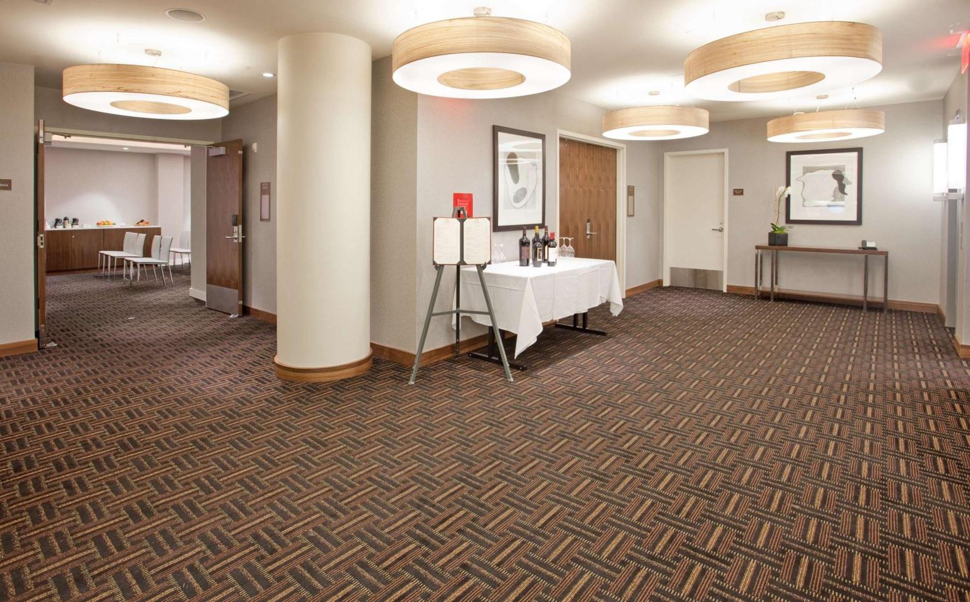 Hilton Garden Inn New York Central Park South-Midtown West Ngoại thất bức ảnh